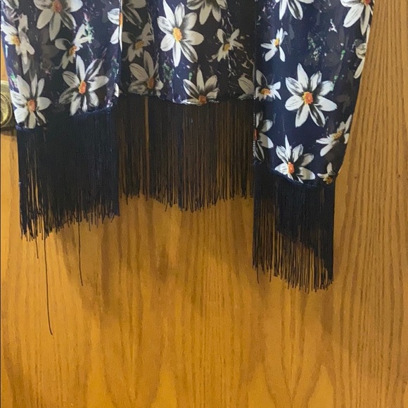 Daisy print kimono - Picture 2 of 4